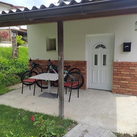 Lenilenii Bungalow يايتشه المظهر الخارجي الصورة
